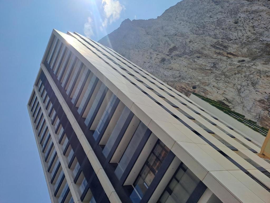 New Cp Luxury Studio With Spa Gibraltar Exterior photo
