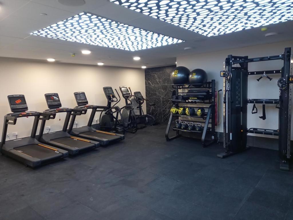 New Cp Luxury Studio With Spa Gibraltar Exterior photo