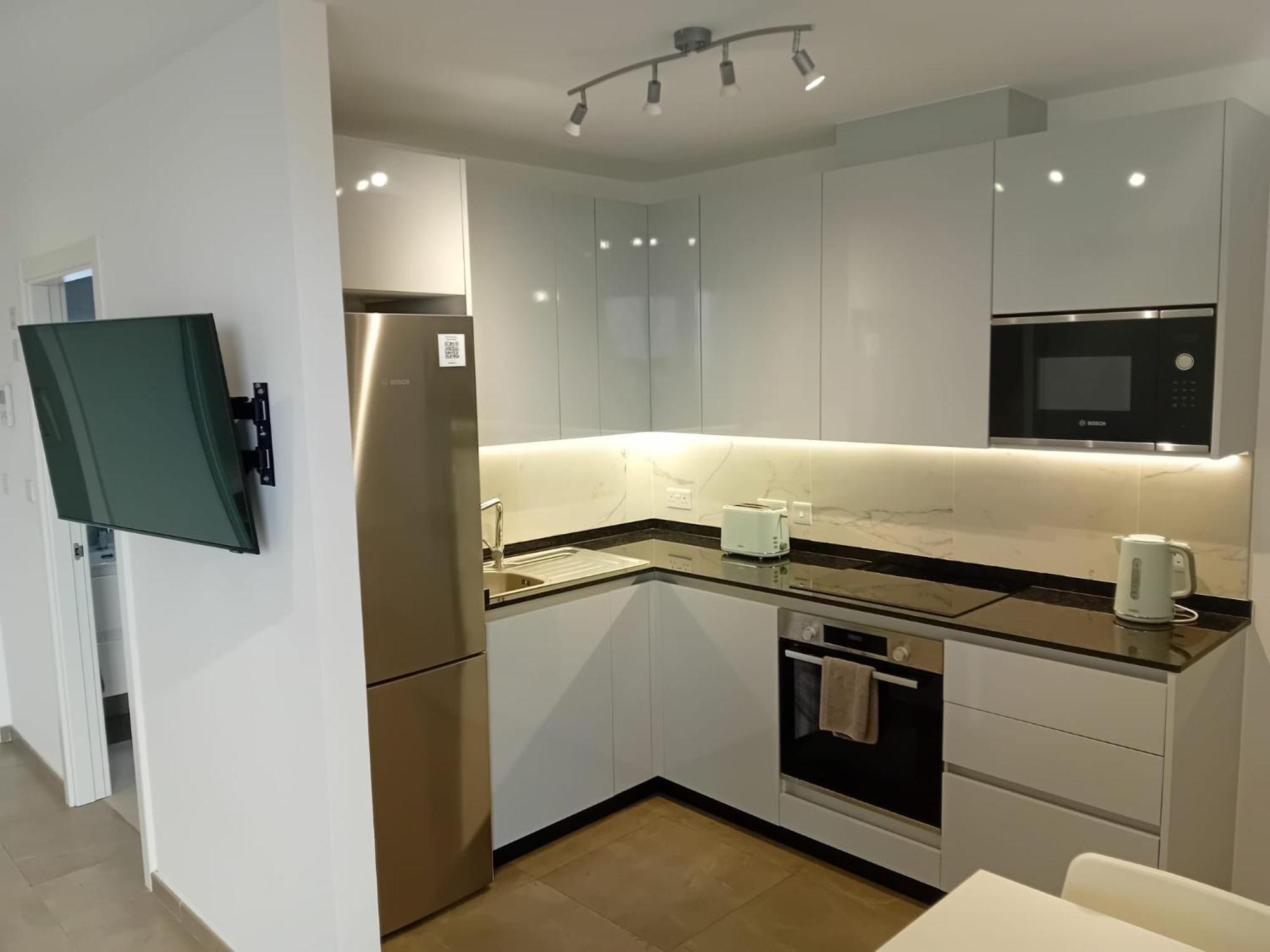 New Cp Luxury Studio With Spa Gibraltar Exterior photo